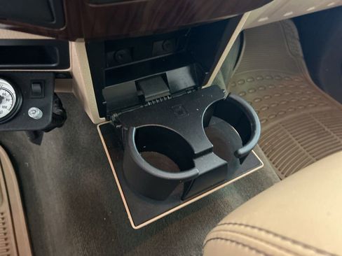 Used 2011 Ford F250 Lariat w/ Lariat Ultimate Pkg image 47