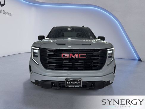 Used 2024 GMC Sierra 1500 Pro w/ Graphite Edition RWD image 2