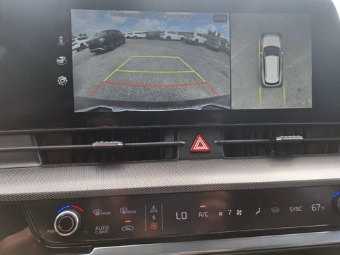 Used 2023 Kia Sportage SX AWD/4WD image 11
