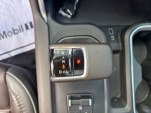 Used 2024 GMC Sierra 1500 Denali AWD/4WD image 26