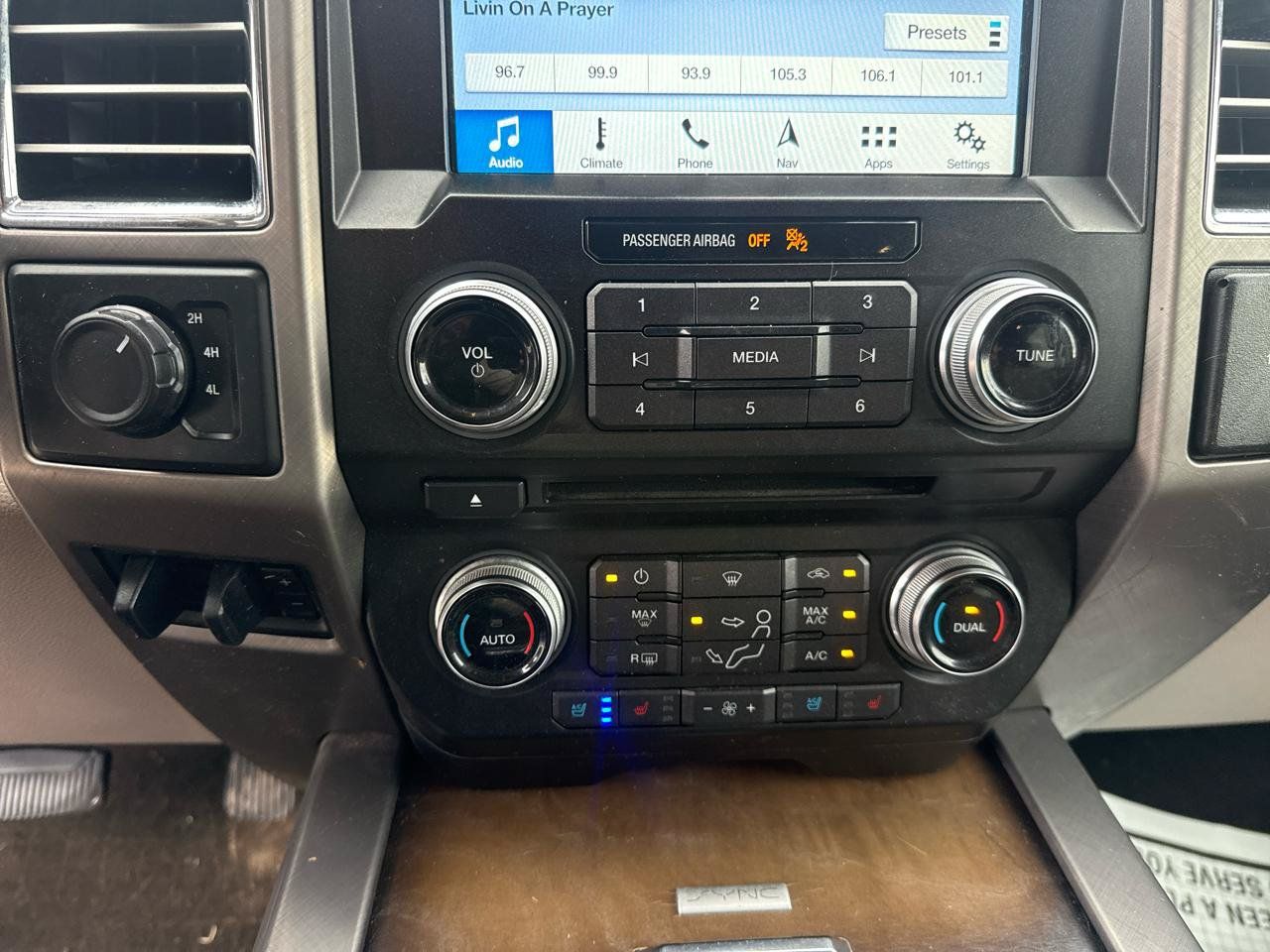 Used 2018 Ford F450 Limited w/ FX4 Off-Road Package AWD/4WD image 12