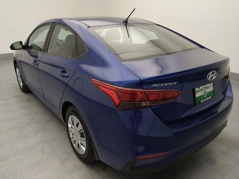 Used 2019 Hyundai Accent SE FWD image 5