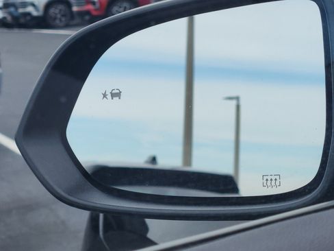 New 2026 Chevrolet Equinox EV LT image 13