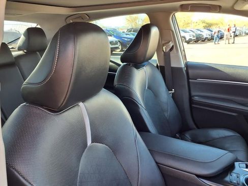 Used 2020 Toyota Camry XSE image 20