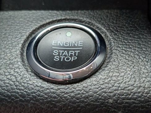 Used 2021 Ford Expedition Platinum image 27