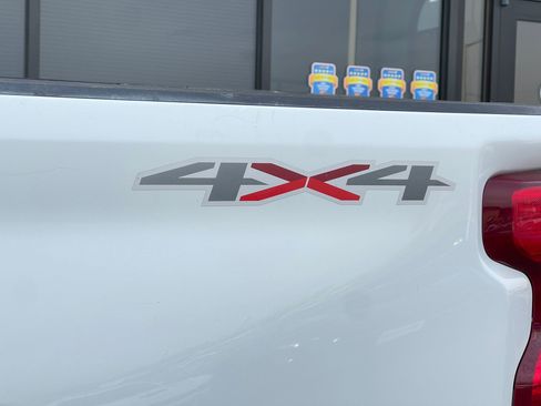 Used 2020 Chevrolet Silverado 2500 LT image 37