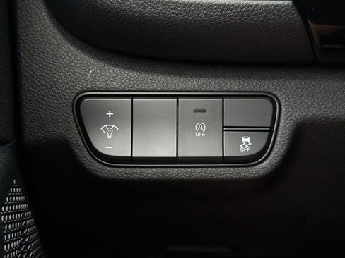 Certified 2024 Kia Seltos S FWD image 22