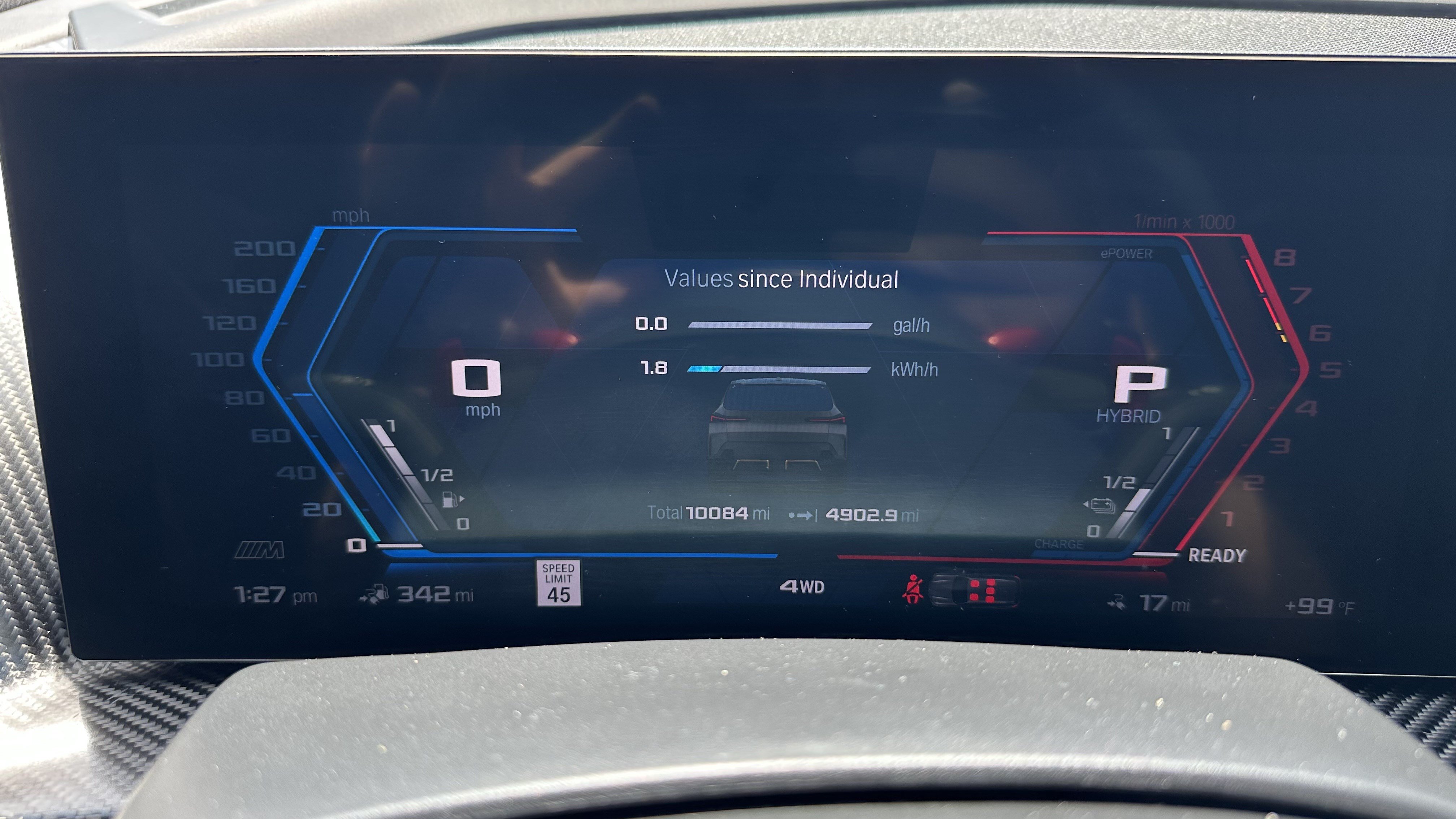 Certified 2025 BMW XM AWD/4WD image 23