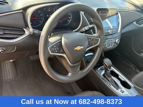Used 2023 Chevrolet Malibu LT image 16