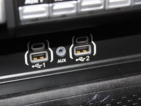 Used 2025 RAM 1500 RHO image 24