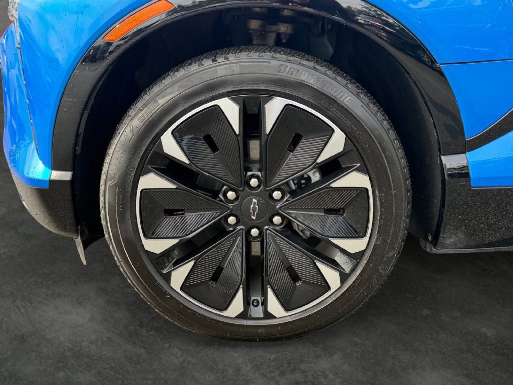 Used 2024 Chevrolet Blazer EV RS AWD/4WD image 5