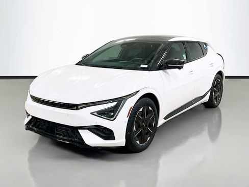 New 2025 Kia EV6 GT-Line image 3