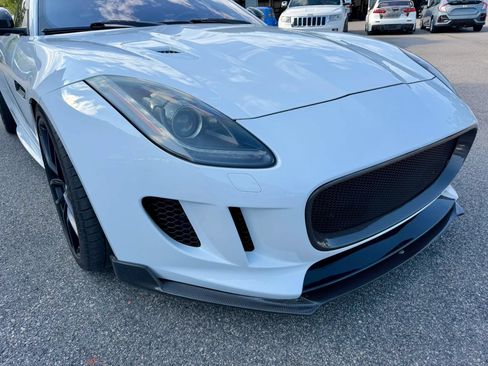 Used 2017 Jaguar F-TYPE R AWD/4WD image 12