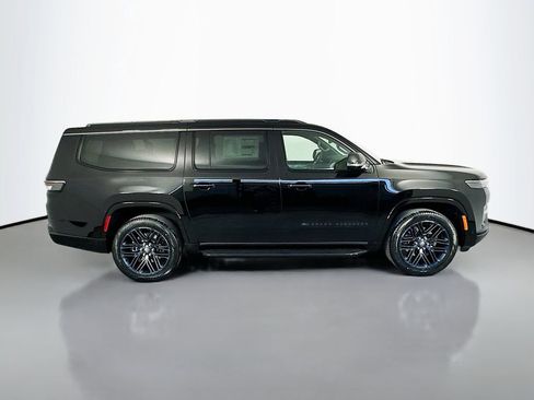 New 2026 Jeep Grand Wagoneer L 4WD image 8