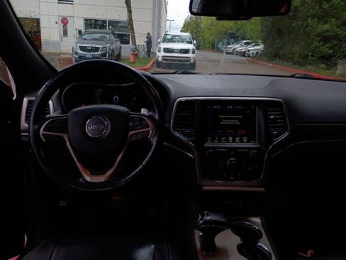Used 2014 Jeep Grand Cherokee Limited w/ Trailer Tow Group IV AWD/4WD image 15