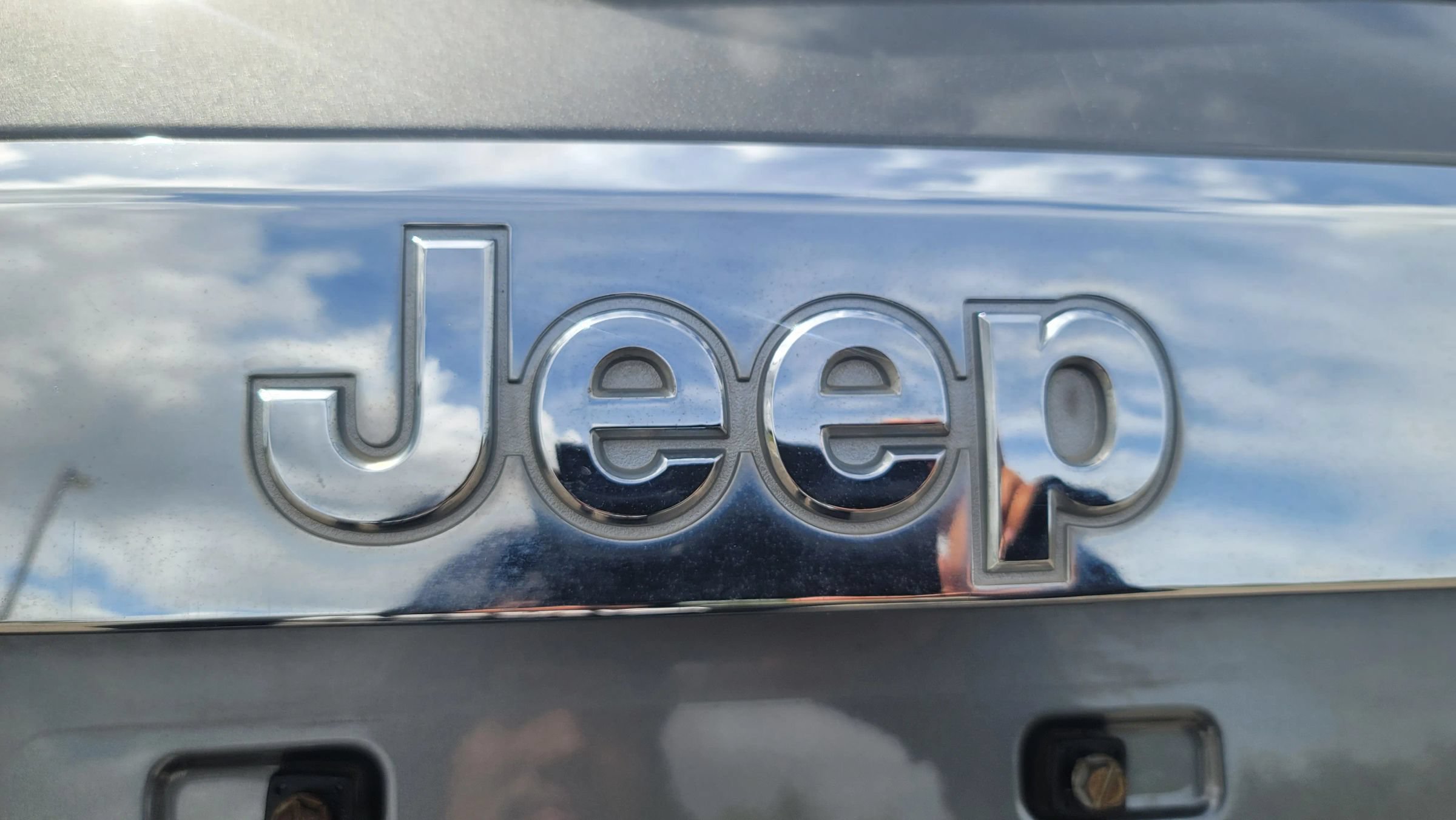 Used 2012 Jeep Grand Cherokee Laredo RWD image 22