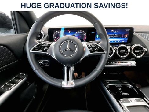 Used 2025 Mercedes-Benz GLA 250 image 6