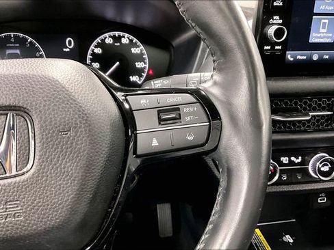Used 2023 Honda HR-V EX-L image 13