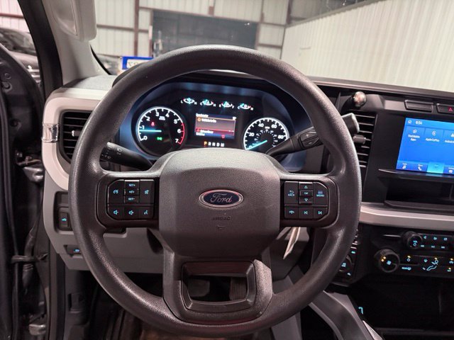 Used 2023 Ford F250 XLT w/ FX4 Off-Road Package AWD/4WD image 19