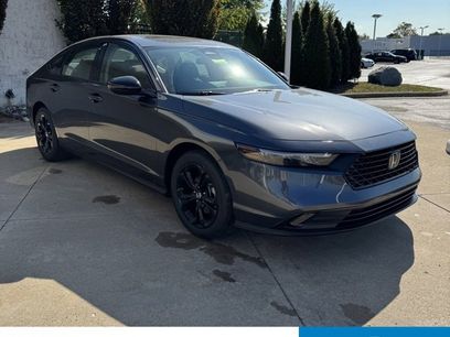New 2025 Honda Accord SE