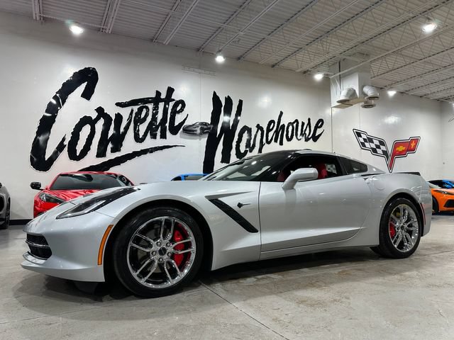 Used 2015 Chevrolet Corvette Stingray Coupe w/ 2LT Preferred Equipment Group RWD image 17