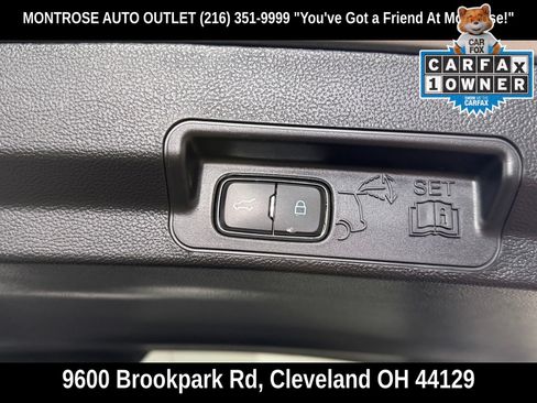 Used 2020 Ford Explorer XLT w/ Equipment Group 202A AWD/4WD image 43