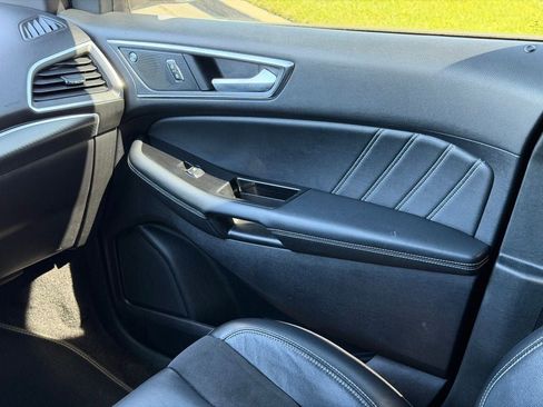 Used 2019 Ford Edge ST w/ Equipment Group 401A image 34