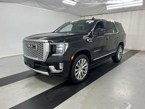 Used 2023 GMC Yukon Denali w/ Denali Reserve Package AWD/4WD image 5