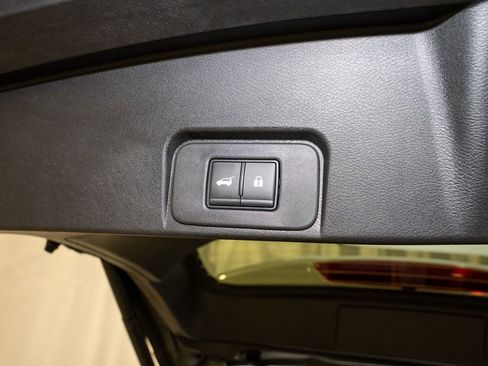 New 2026 Nissan Rogue SV image 7