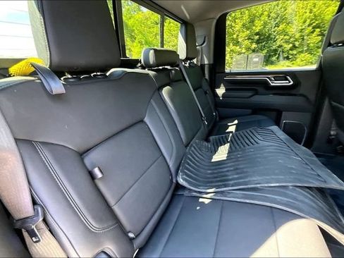 Used 2025 Chevrolet Silverado 2500 LT w/ Z71 Chrome Sport Edition AWD/4WD image 25