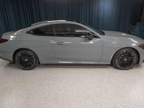 New 2026 Mercedes-Benz CLE 300 4MATIC Coupe image 4