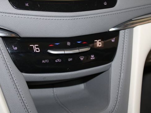 New 2025 Cadillac XT5 Premium Luxury image 17