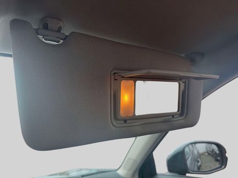 Used 2024 Honda HR-V EX-L image 30