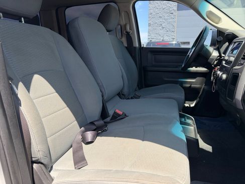 Used 2017 RAM 2500 Tradesman w/ Chrome Appearance Group AWD/4WD image 30