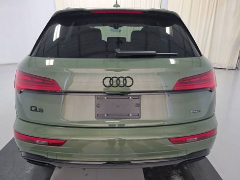 Used 2023 Audi Q5 2.0T Premium Plus w/ Premium Plus Package AWD/4WD image 4