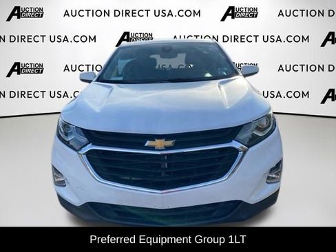 Used 2020 Chevrolet Equinox LT image 2