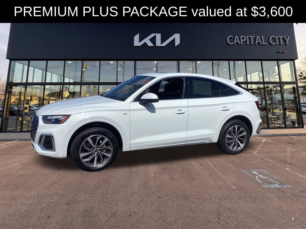 Used 2023 Audi Q5 2.0T Premium Plus w/ Premium Plus Package AWD/4WD image 3