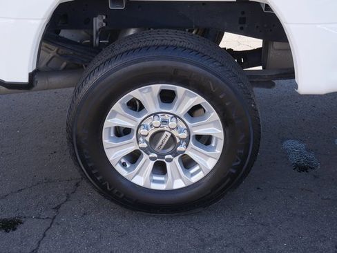 Used 2022 Ford F250 XL w/ STX Appearance Package image 10