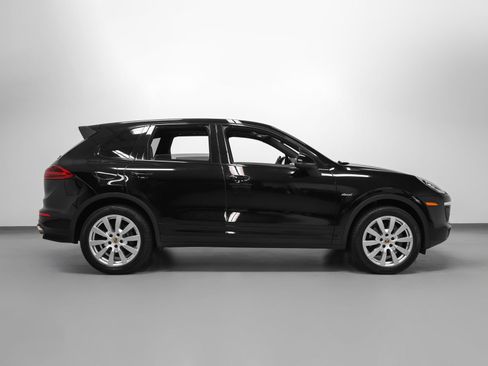 Certified 2015 Porsche Cayenne Diesel AWD/4WD image 13