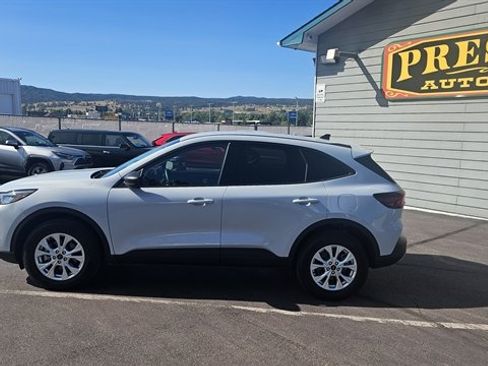 Used 2025 Ford Escape Active w/ Tech Pack #1 AWD/4WD image 13