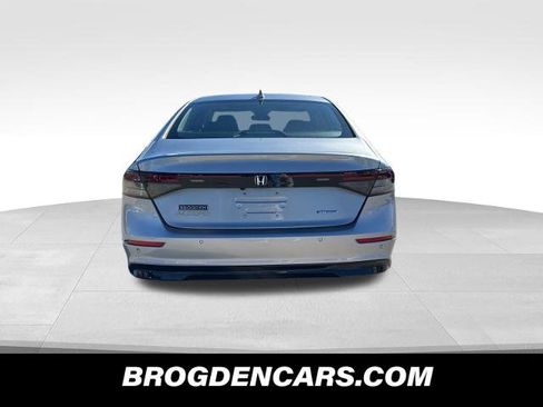 New 2025 Honda Accord EX-L image 4