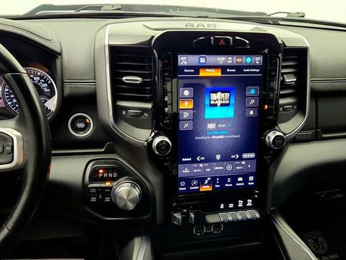 Used 2022 RAM 1500 Laramie w/ Sport Appearance Package image 17