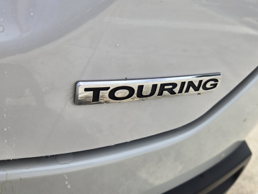 Certified 2025 Honda Pilot Touring image 16