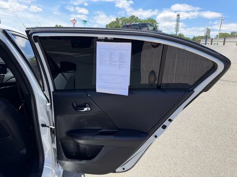 Used 2016 Honda Accord Sport image 34