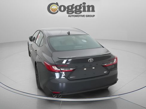 New 2026 Toyota Camry SE FWD image 11