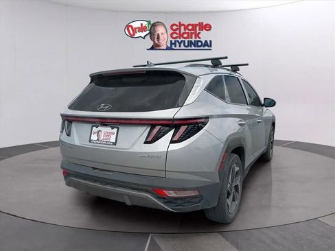 Used 2023 Hyundai Tucson Limited AWD/4WD image 4