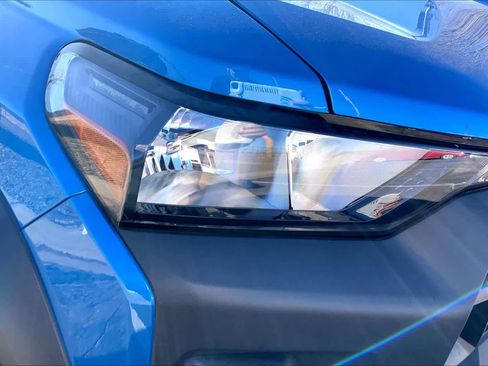 Used 2023 Chevrolet Colorado Trail Boss w/ Advanced Trailering Package image 24