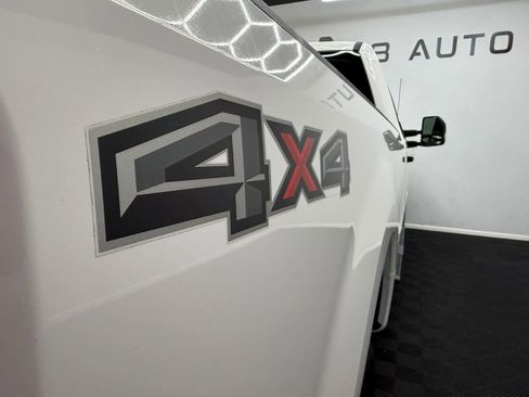 Used 2022 Ford F350 XL w/ Power Equipment Group image 11