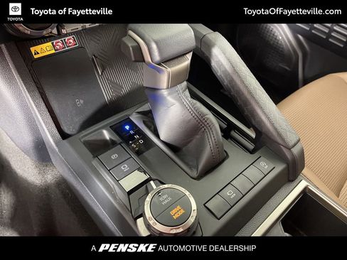 Certified 2025 Toyota 4Runner Limited image 33