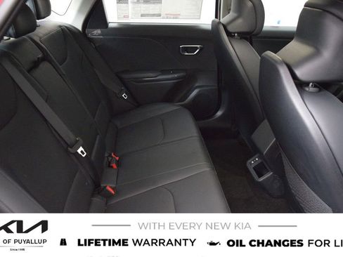 New 2026 Kia K4 EX image 14